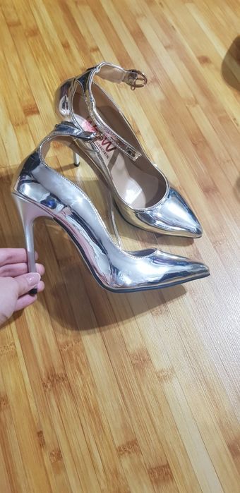 Pantofi stiletto arginti