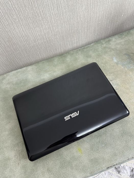 Проадется старый ноутбук Asus