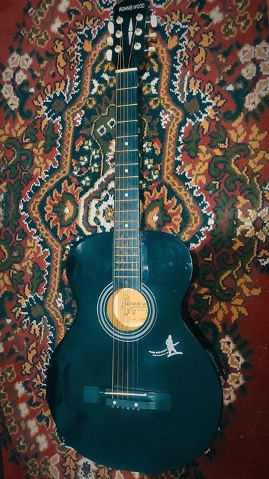 Акустическая гитара Ronnie Wood