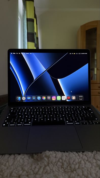 De vanzare MacBook Air 13, M1, 2020