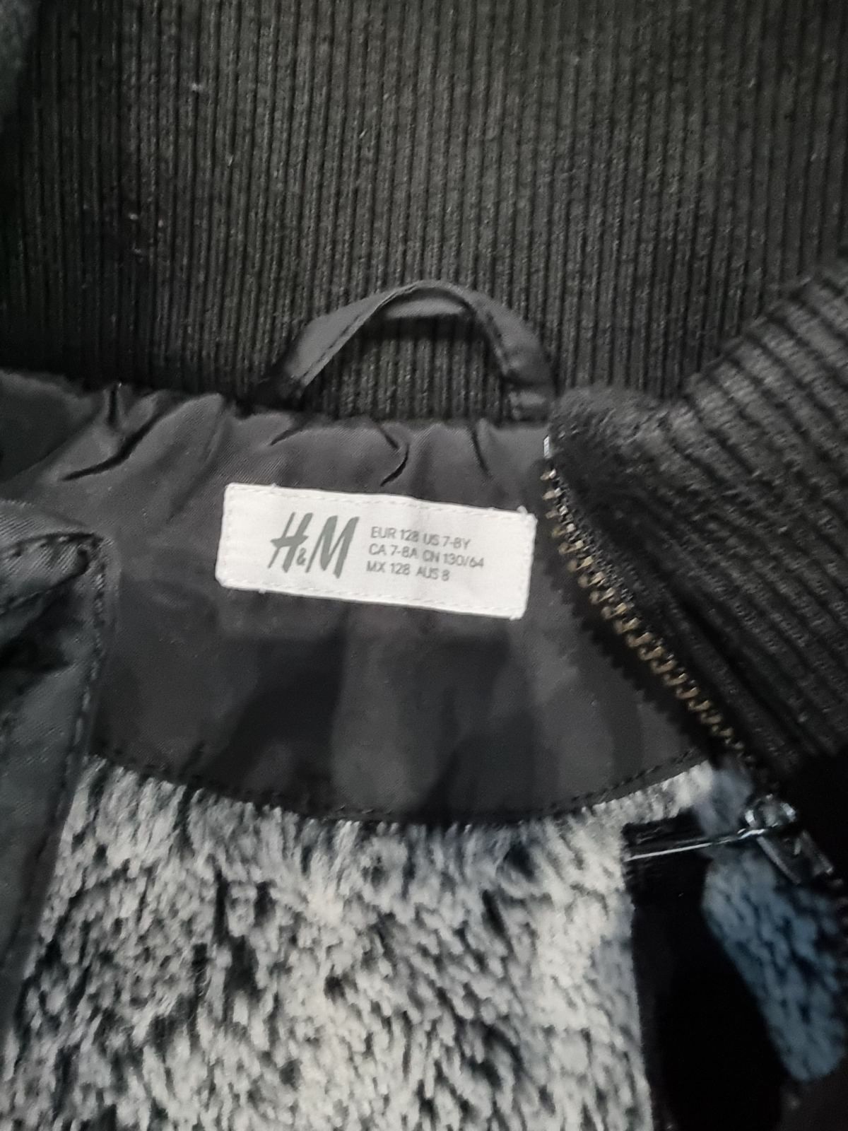 Парка h&m 128 размер + подарък шапка