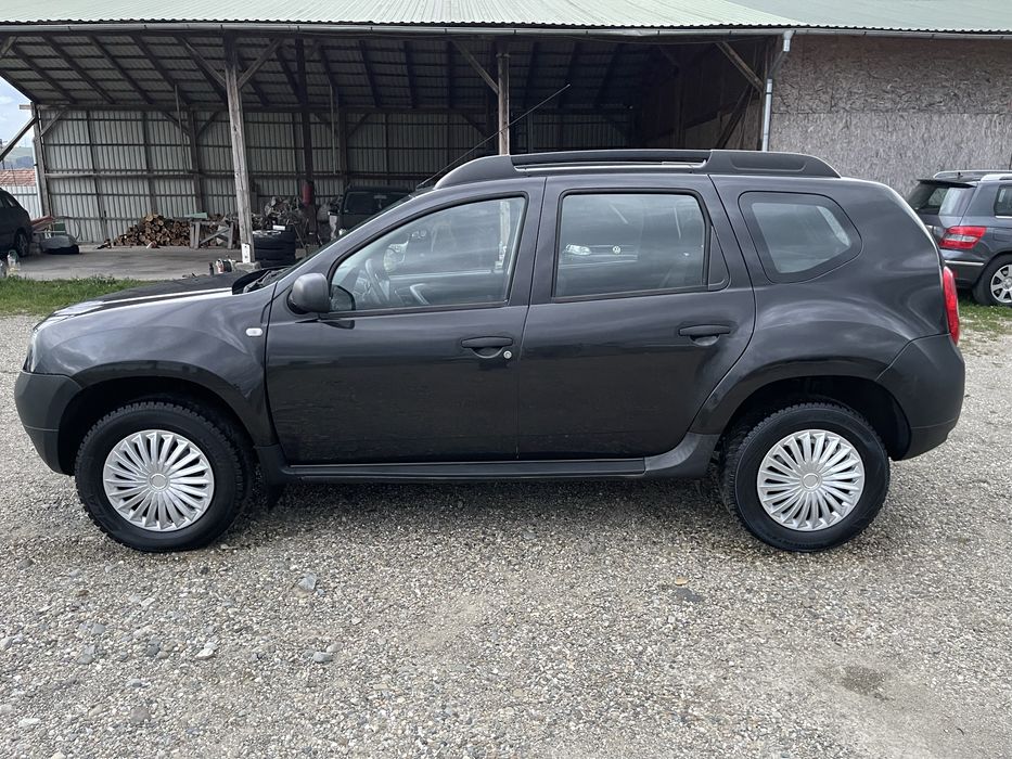 Dacia Duster 4x4 motorizare 1.5 diesel an 2011