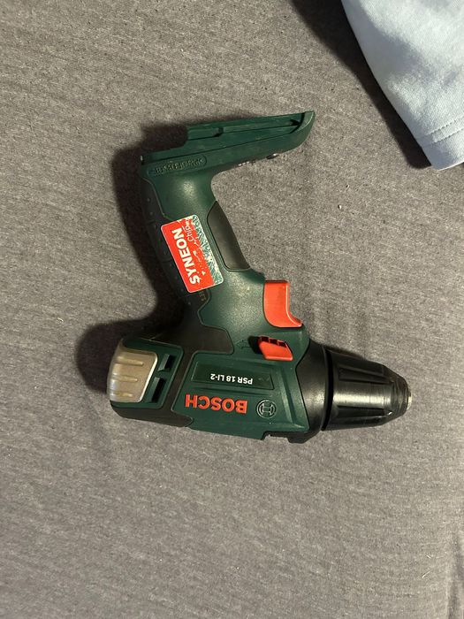 Bormasina Bosch cu acumulator