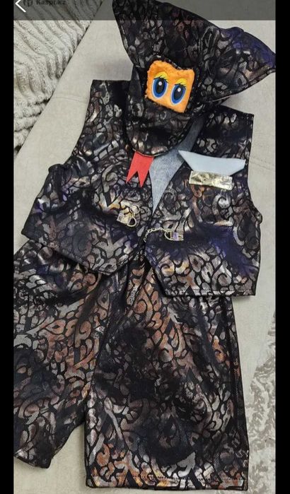 Новогодний костюм змеи