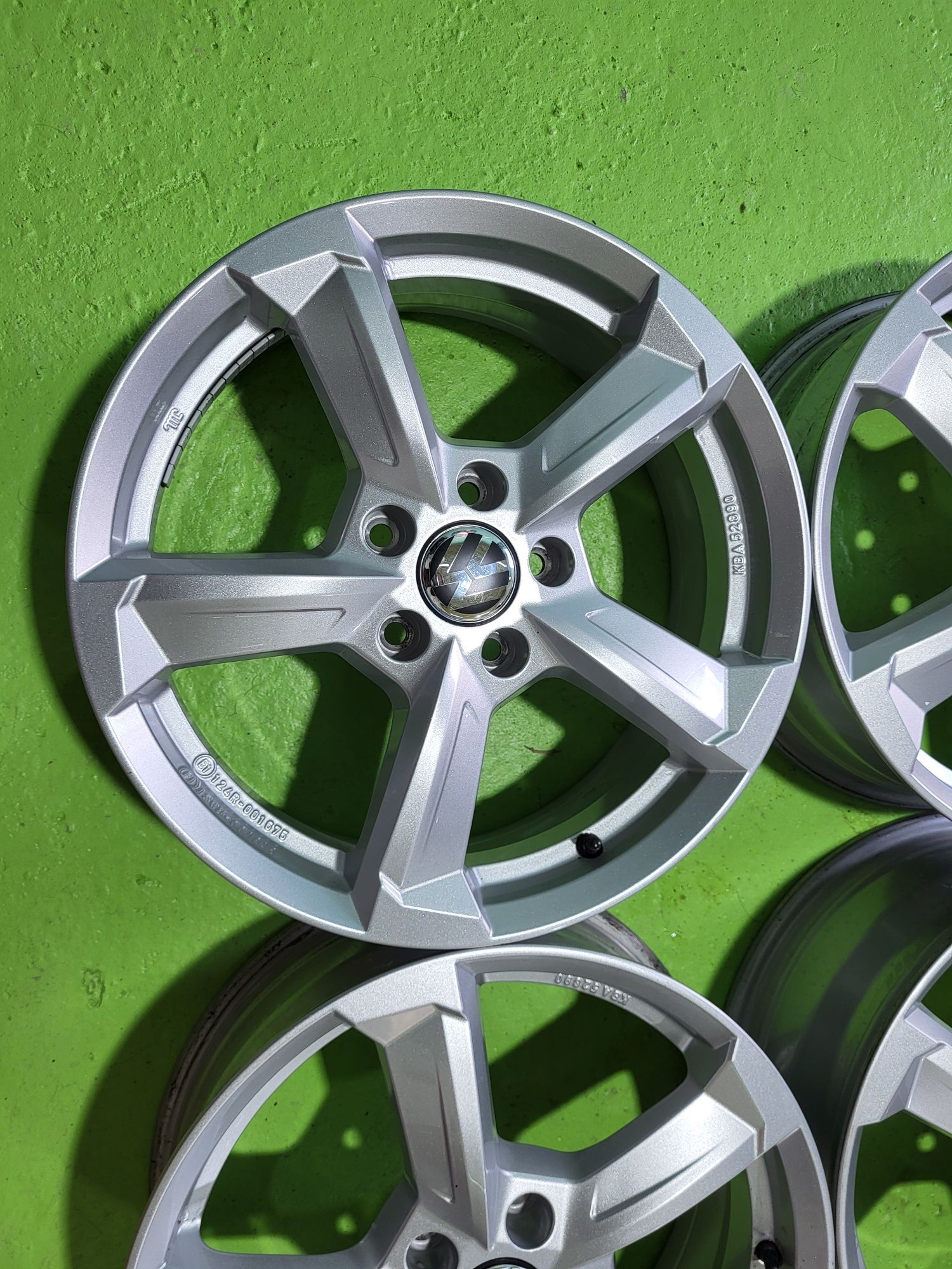 17 5x112 Vw Passat Touran Caddy Golf Skoda 5х112