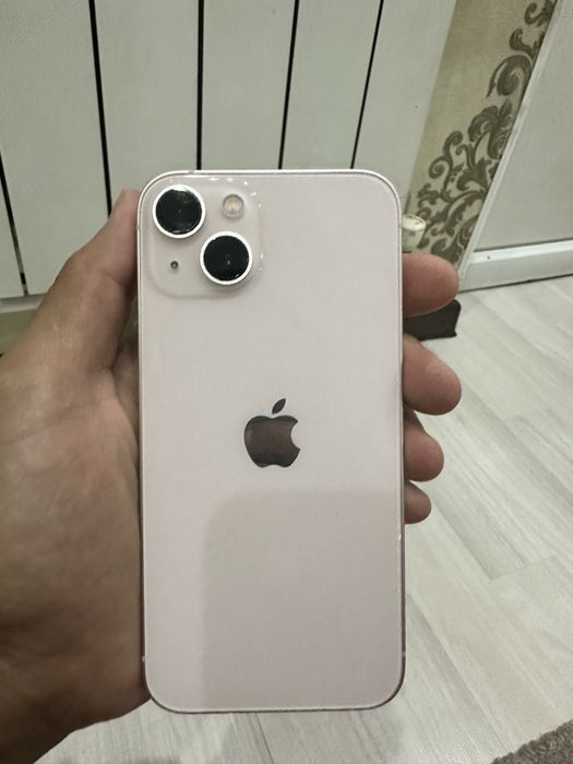 Продам Айфон 13 хорошем состоянии