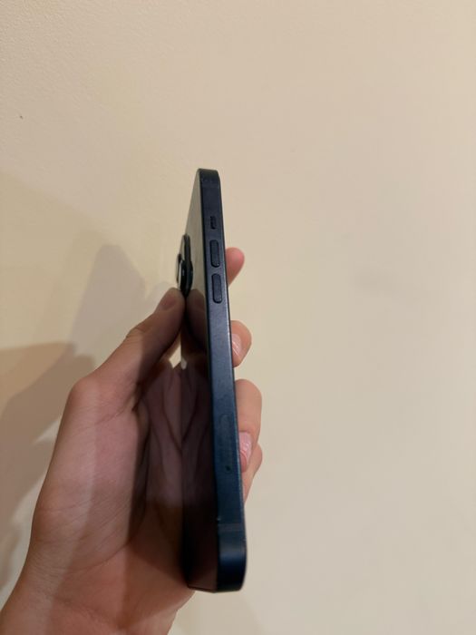 Iphone 13 128 gb (като нов)
