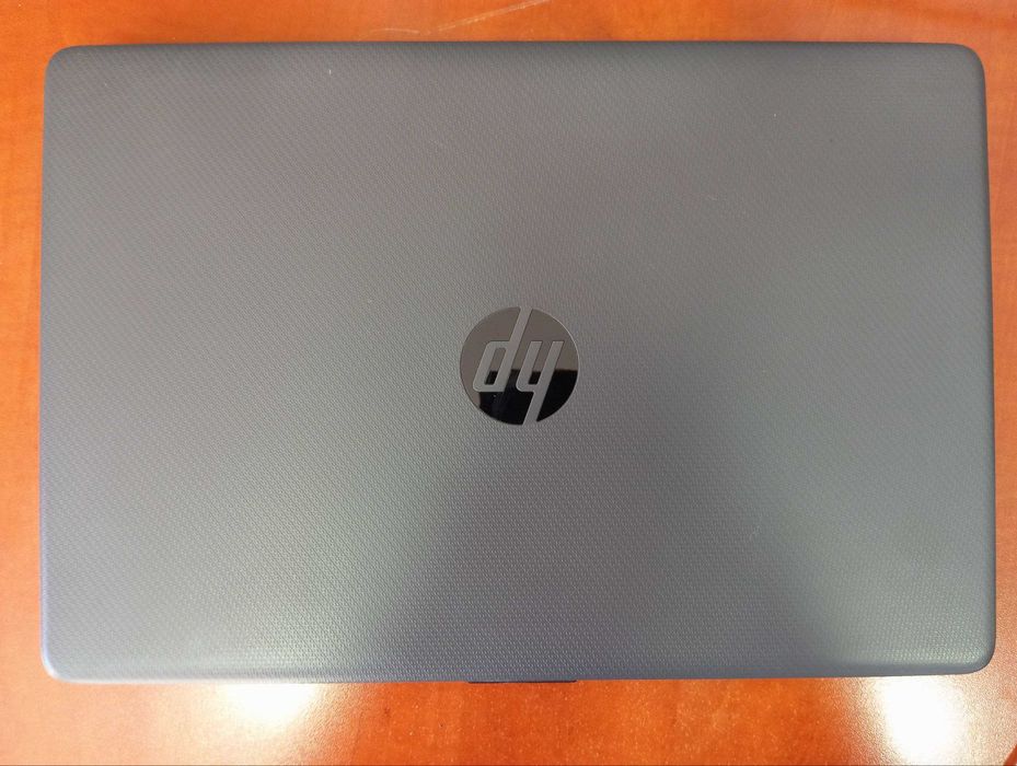 Ноутбук HP 250 G8