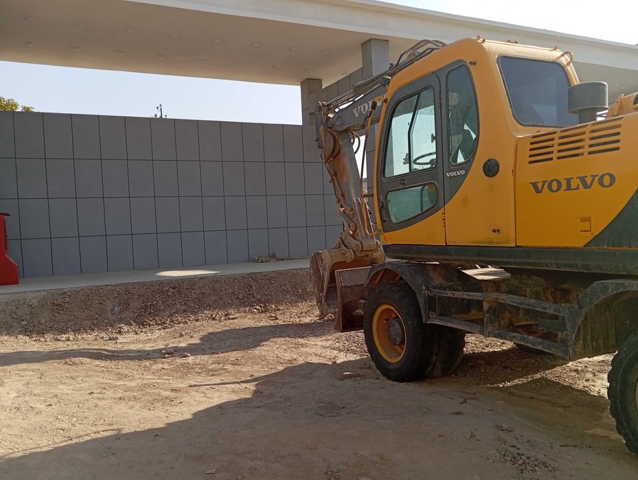 Volvo  130 ekskavator