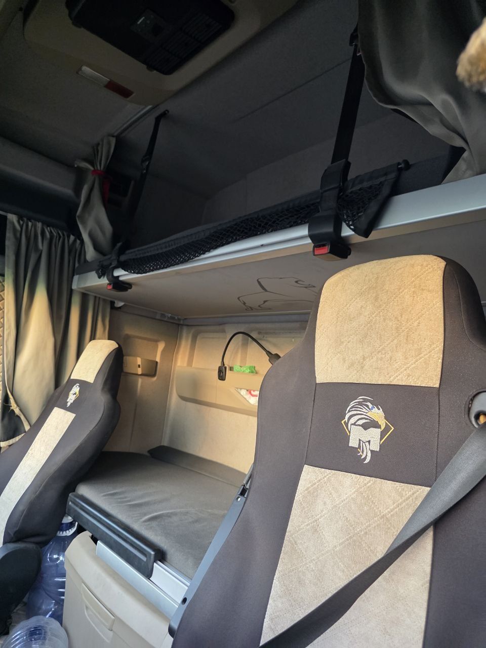 MAN TGX 26.460 EURO 6
Паравоз: 2018 йил
Присеп: 2019 йил