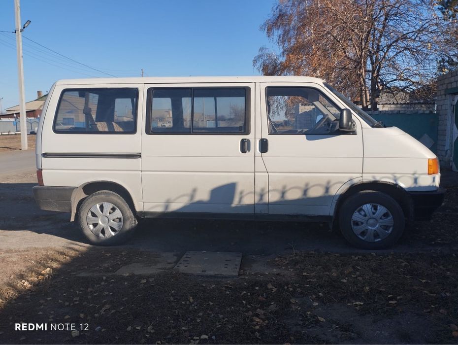Продам машину бусик фольцваген