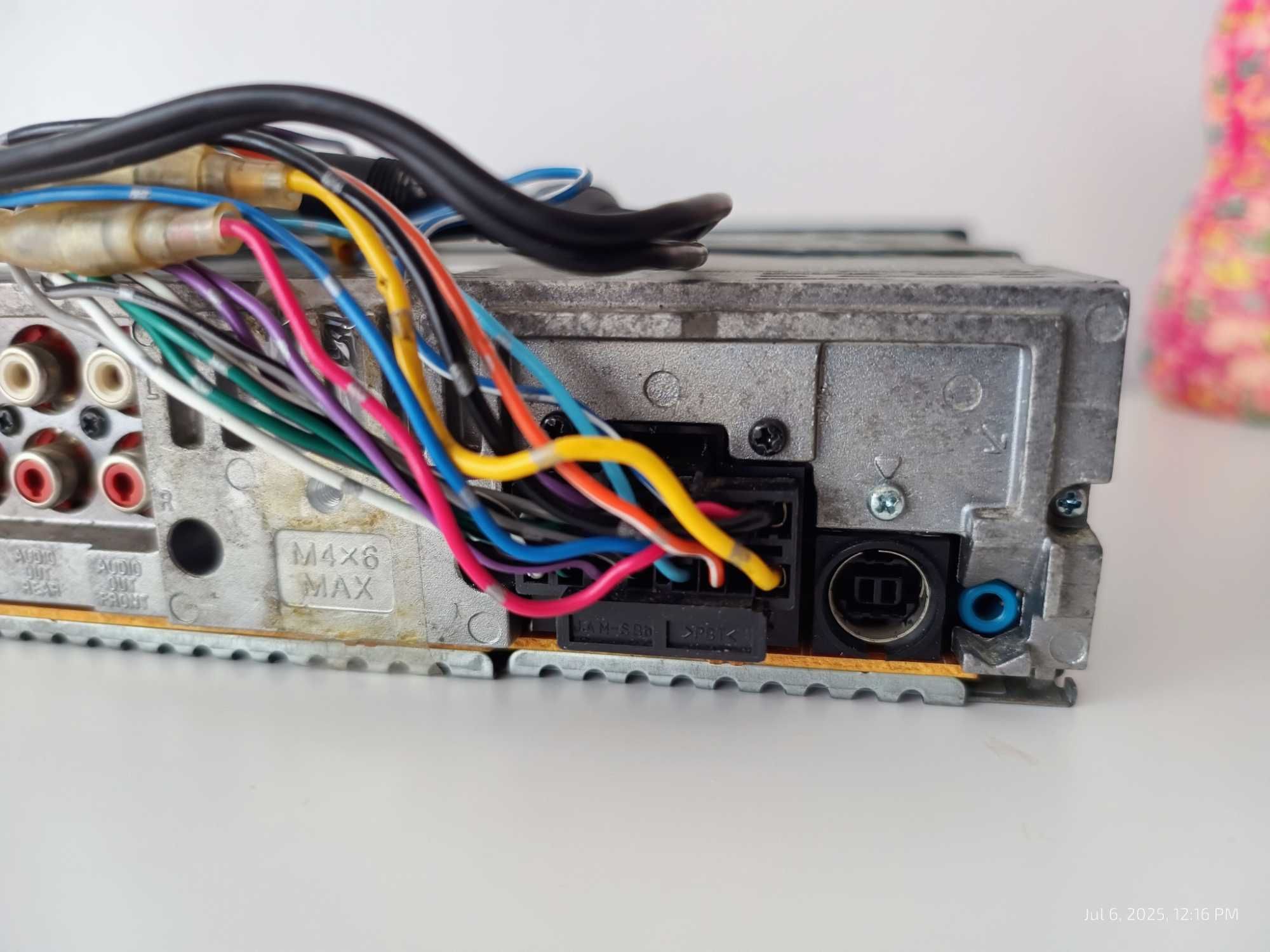 SONY Radio CD MP3 USB - fără mască