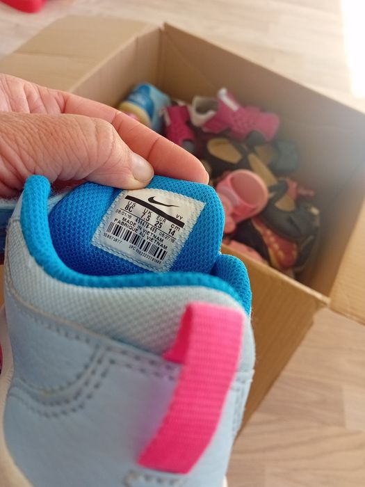 Adidasi originali impecabili