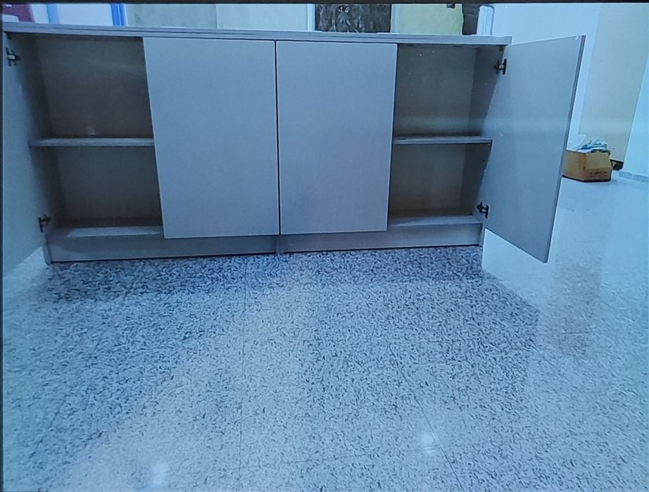 Стол стеллаж  для сантехники