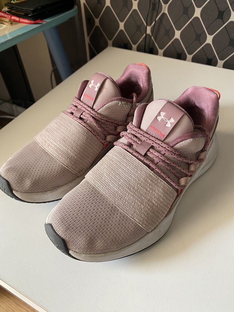 Under armour 35.5