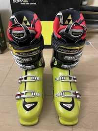Продавам ски обувки Fischer RC4 race 120
