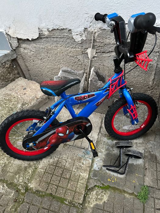 Детско колело Spider Man с помощни гуми