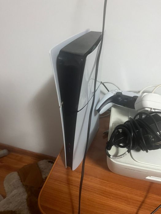 PS 5 silm foarte bun