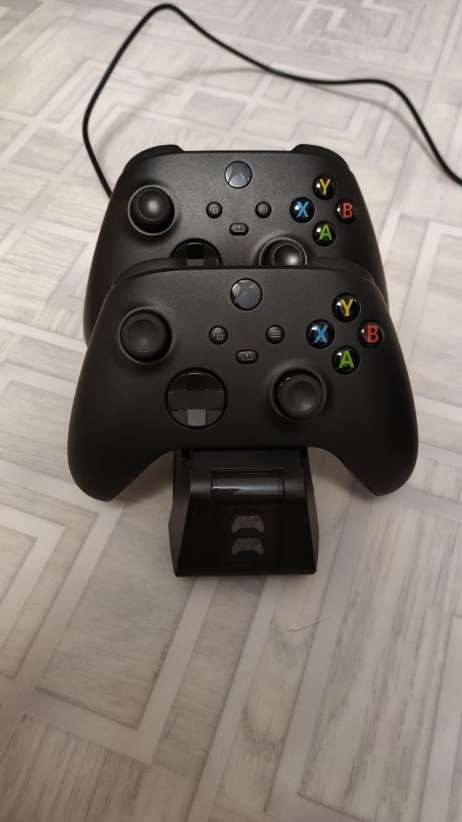 Xbox series x в идеальном состоянии