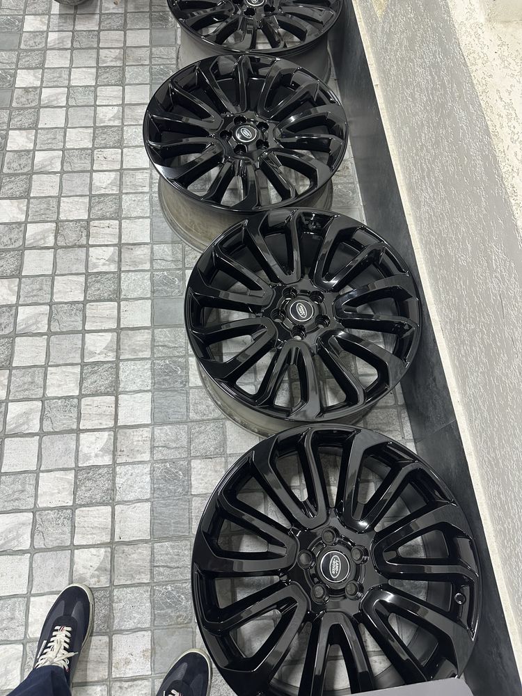 R 22 диски от Range Rover.