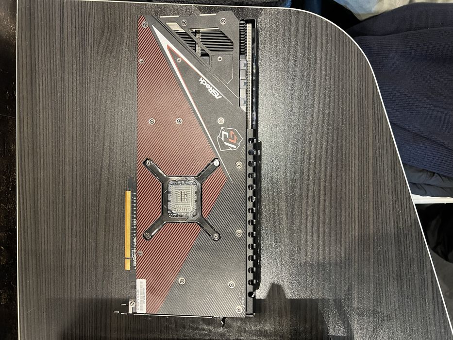 ГАРАНЦИЯ AsRock RX 7900XTX Phantom Gaming с ГАРАНЦИЯ