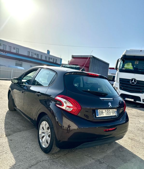 Peugeot 208 an 2013