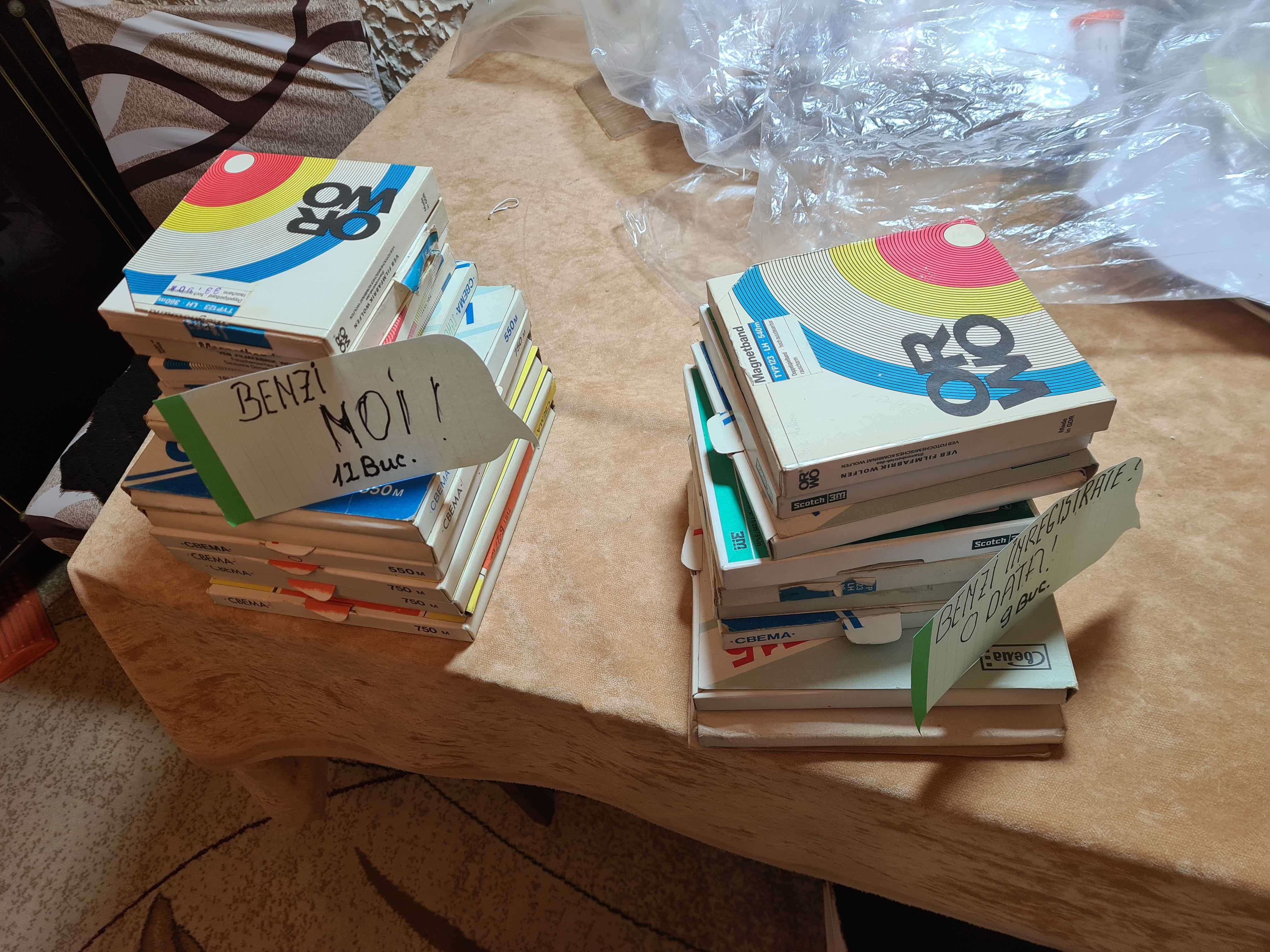 Vind arhiva cu benzi f.b stare,.12 benzi noi, iar 10 cu o inregistrare