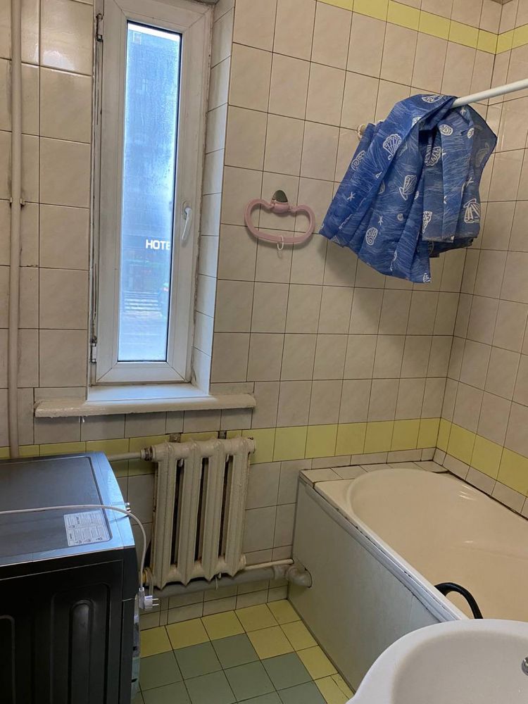 Продается своя 3х комнатная квартира на 2 этаже в Яккасарайском районе