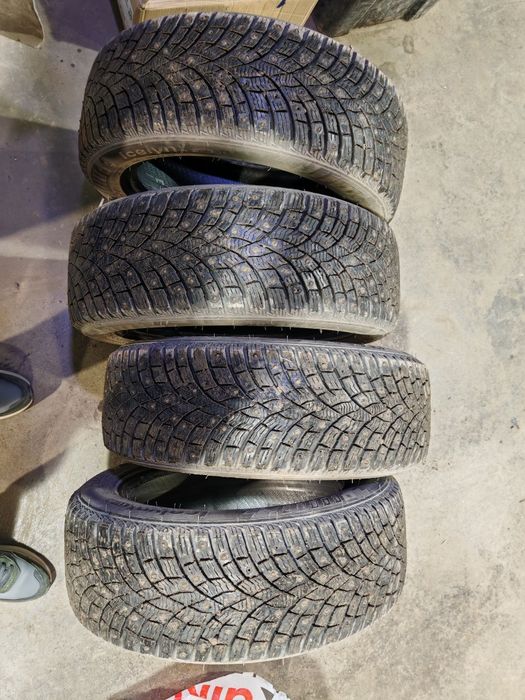 Зимняя резина 225/55/17 Triangle