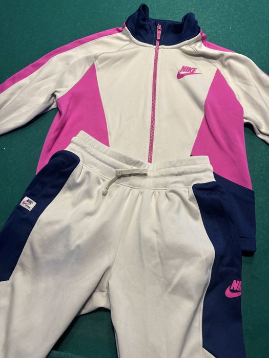Adidas originals, Nike