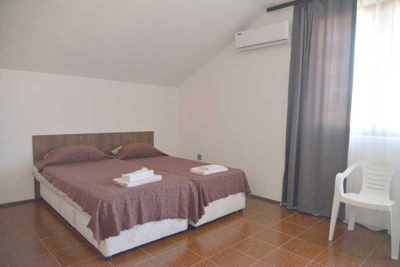 Продава се Хотел в Ахелой - 790 кв.м за 388 €/кв.м - Снимка #1