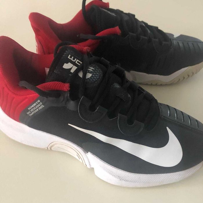 Pantofi sport Nike masura 40 negru barbati