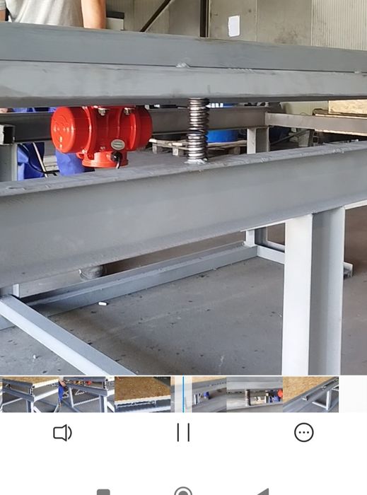 Masă vibrantă dublă