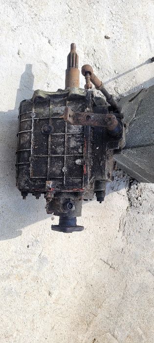 Cutie de viteză partea stângă TV Rocar ARO