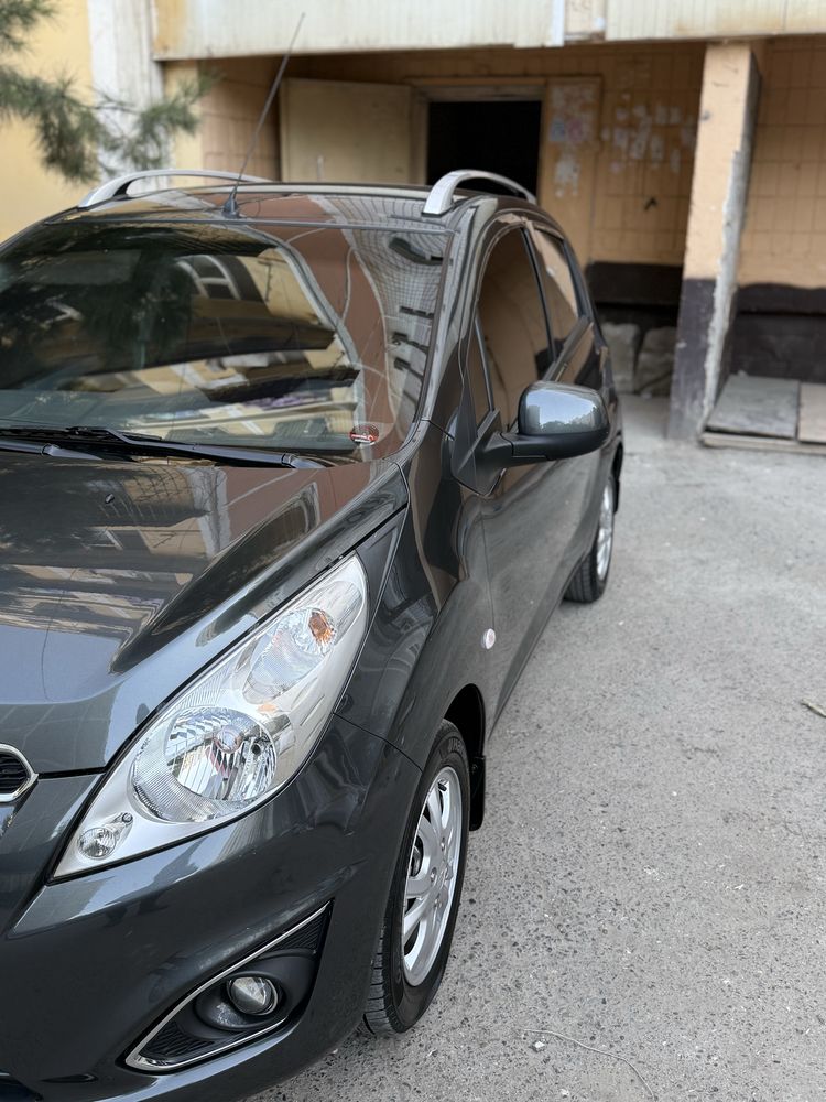 Spark Avtomat 28000 km