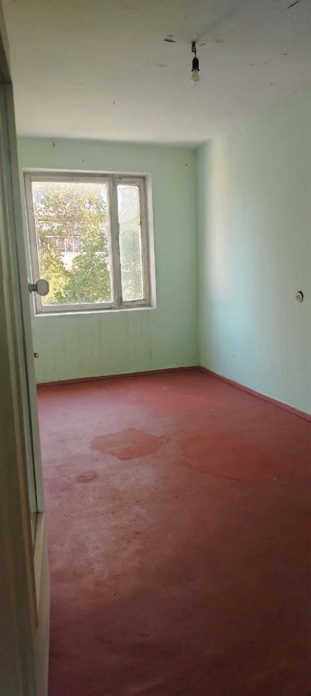 СРОЧНО ПРОДАЕТСЯ 4-комнатная квартира в городе Самарканд
