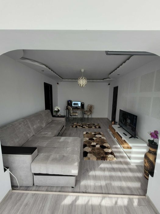 Apartament 2 camere semidecomandat ,Zona Gemeni Brasov