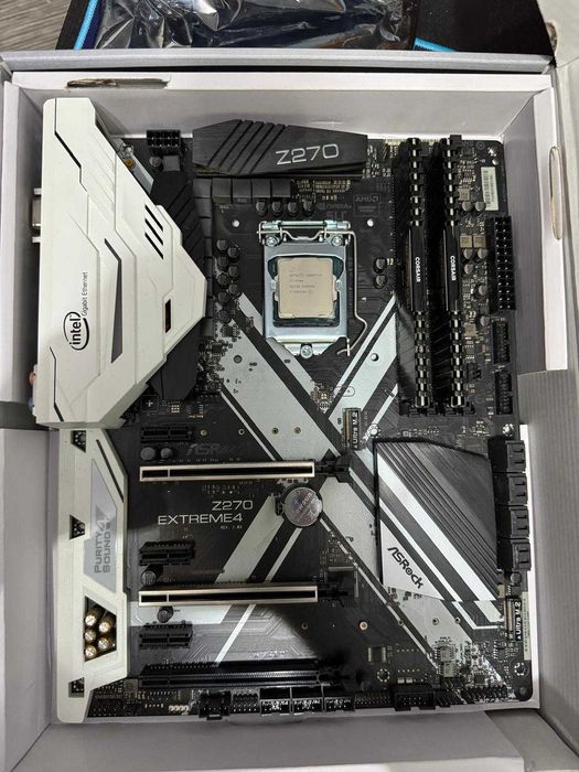 Kit PC - Placa ASRock Z270 + Processor I7-7700 + Ram 16GB DDR4