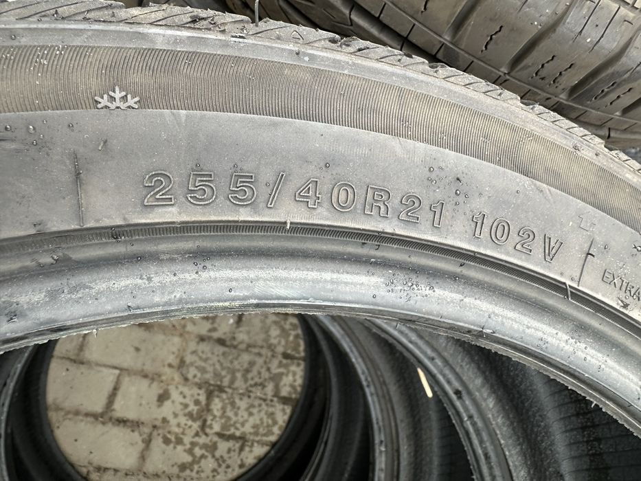 Set 4 anvelope de iarna 255/40/21 Imperial 2023