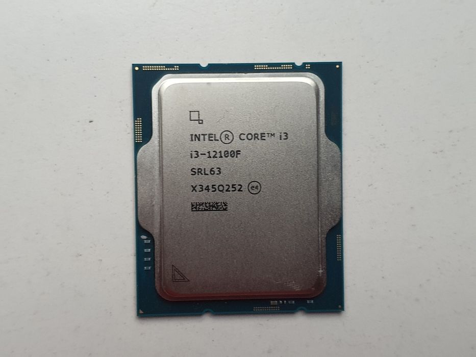 Intel Core I3-12100F