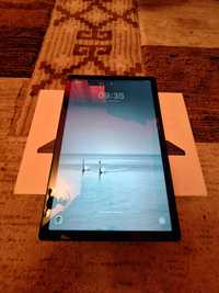 Vând Samsung tablet A8