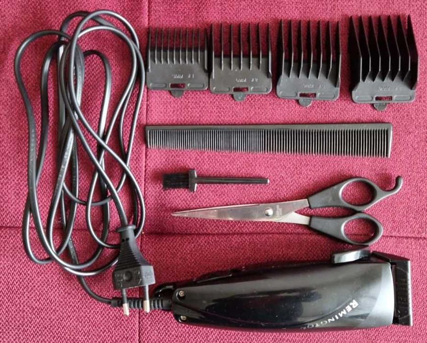 Masina de tuns Remington HC230C