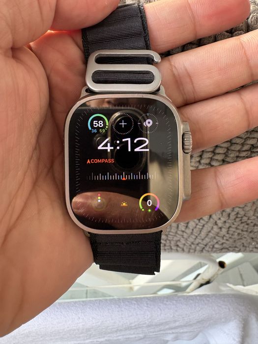 Apple Watch Ultra 2-49мм, титаний, 2 каишки и задядно