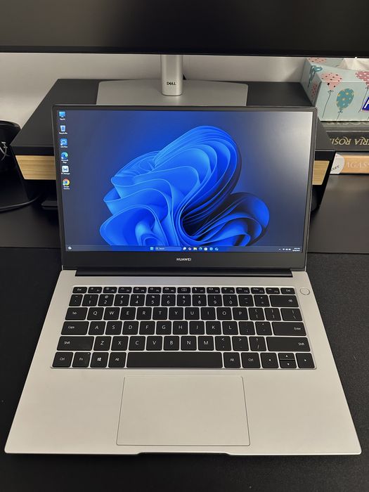 Laptop Huawei D14