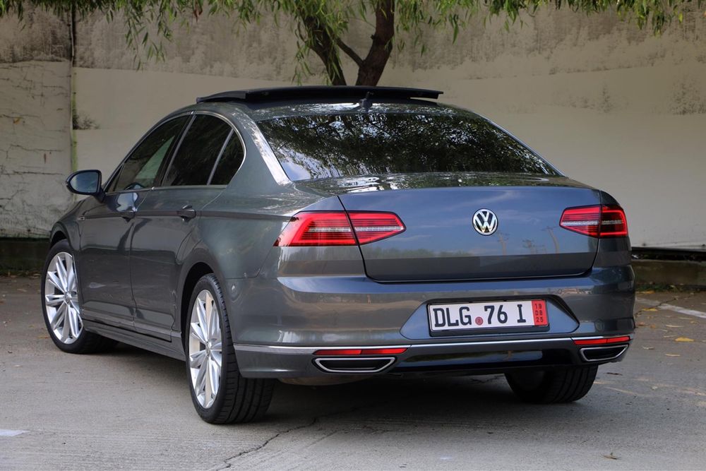 Volkswagen Passat B8 Sedan / R-Line