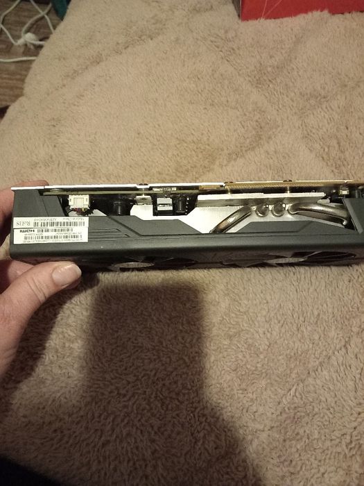 Видео карта Nitro Saphhire Rx 570 series 4gb.