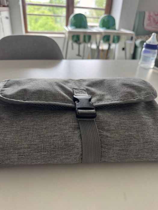 Бебешка чанта за смяна на пелени