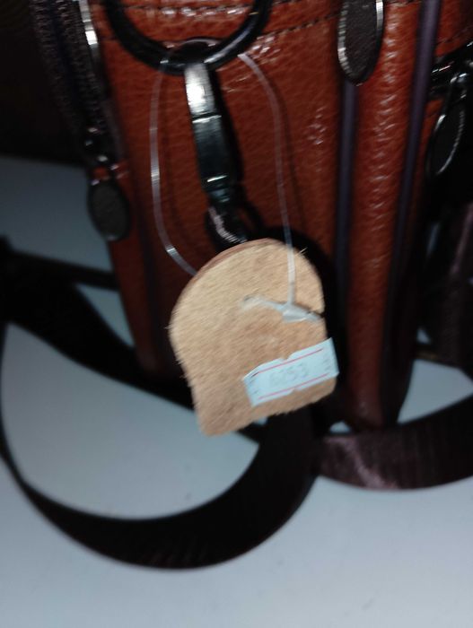 Мъжка  бизнесчанта на АРТ93 , чанта с шифър  и чанта за лаптоп