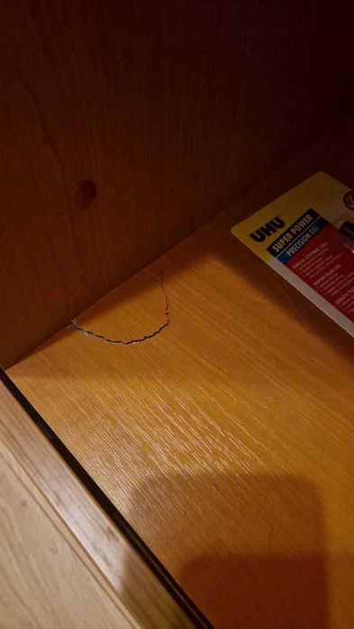 Vand MOBILIER Hol cu oglinda mare si rafturi! Un mic DEFECT!