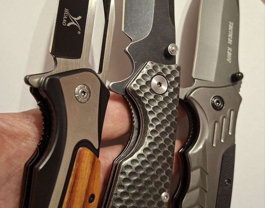 Briceag / cuțit pliabil ( 3 modele diferite cu piedică la lamă )